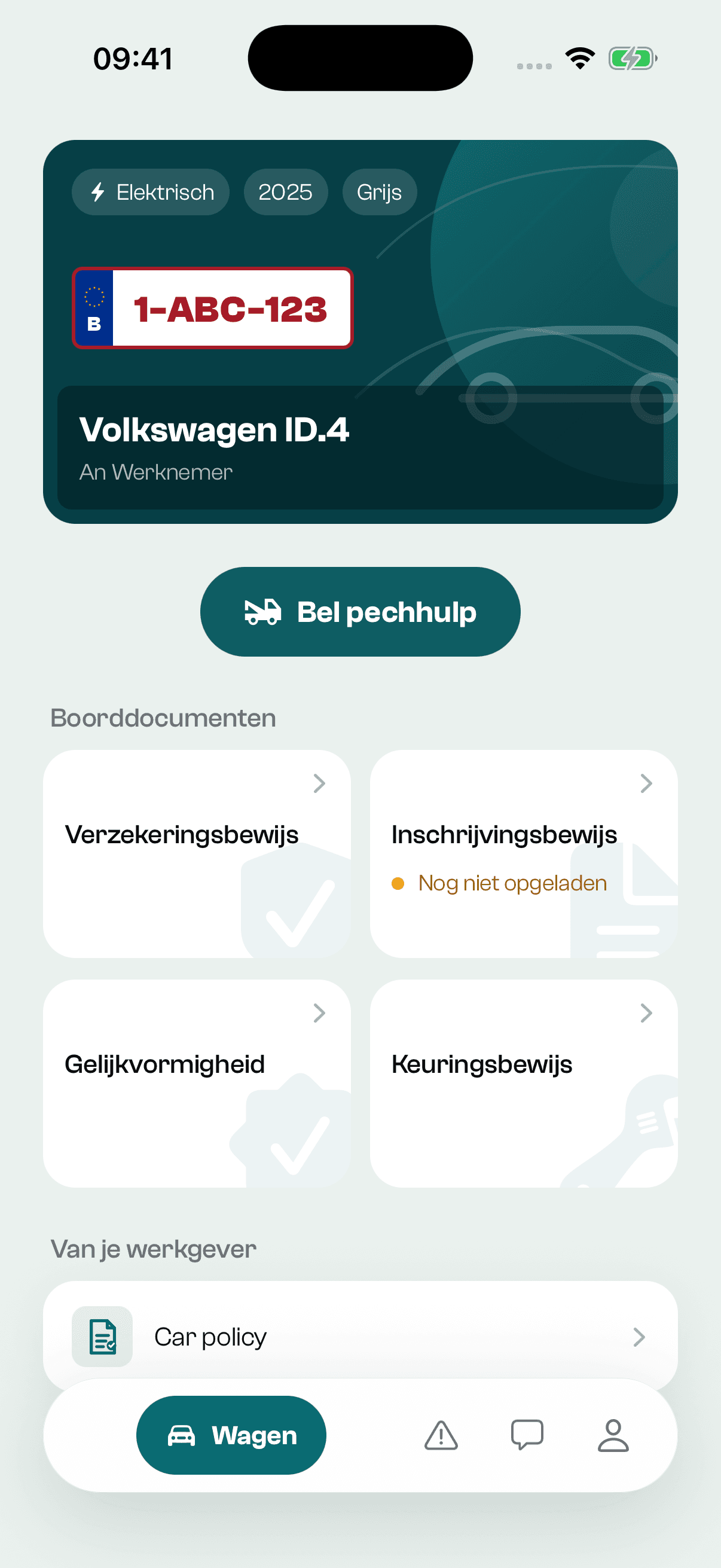 Crewi-wagenscherm met fictieve bestuurder An, een Volkswagen ID.4 en boorddocumenten